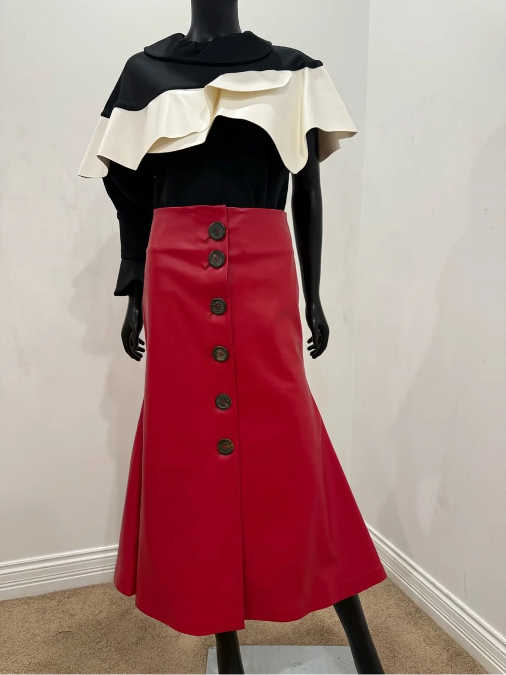 A.W.A.K.E. Red Leather Look Trumpet Button Front Midi Skirt Size 38 NEW